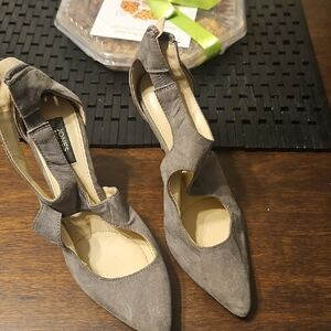 Women's Gray Suede Heels